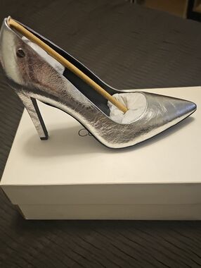 Calvin Klein Brady Thrill Metallic Classic Pointed-Toe Silver Stiletto Pump